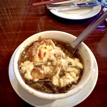 Vanessa's Bistro - French Onion soup with mozzarella ~ parmesan cheese & garlic croutons $9 - Vietnamese Near Me - Berkeley, California