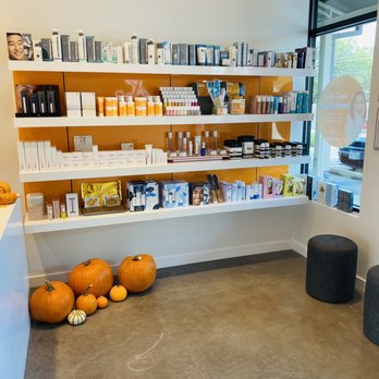 The Ten Spot - Entrance - Nail Salons Near Me - Austin, Texas