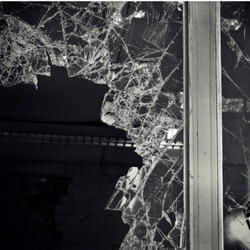 Discount Glass & Screen - (517) 699-3030