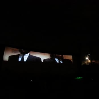 Eat See Hear - Uh oh... deflating screen during Pulp Fiction! - Cinema Near Me