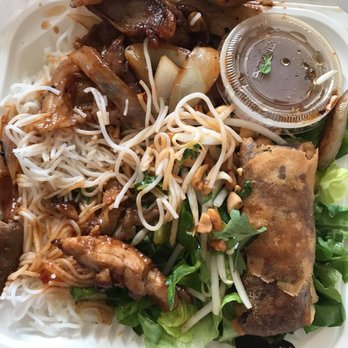 Noodle Bar - Number 16, dry noodle with pork and egg roll. - Vietnamese Near Me - Marina, California Noodle Bar - Number 16, dry noodle with pork and egg roll. - Vietnamese Near Me - Marina, California