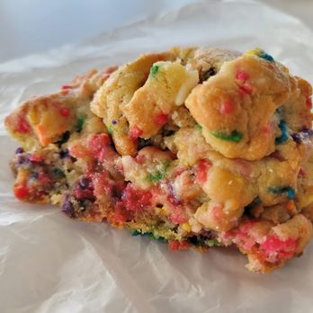 Funny Face Bakery - Rainbow Crumbfetti - Cupcakes Near Me - New York, New York Funny Face Bakery - Rainbow Crumbfetti - Cupcakes Near Me - New York, New York