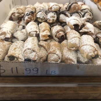 Polish Delight - a display of pastries in a bakery - Polish Near Me - Brodheadsville, Pennsylvania Polish Delight - a display of pastries in a bakery - Polish Near Me - Brodheadsville, Pennsylvania