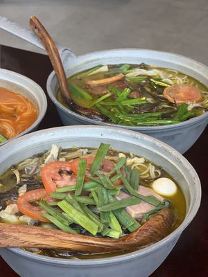 ZSX Szechuan Rice Noodles 曾三仙米线 by null