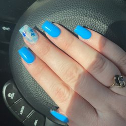 Diva Nails - Nails