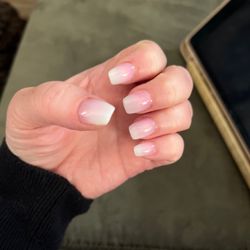 Q Nails - Ombre acrylic nails.