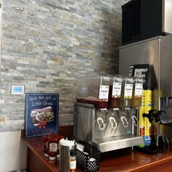 Little Greek Fresh Grill - Quick service