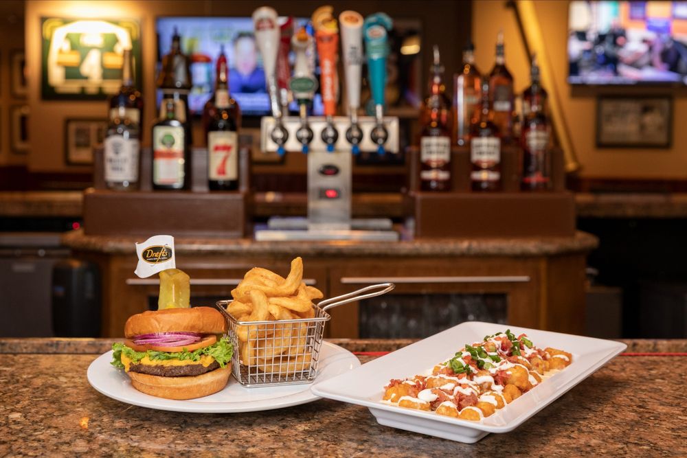 DRAFTS SPORTS BAR & GRILL with photos Updated August 2024 157