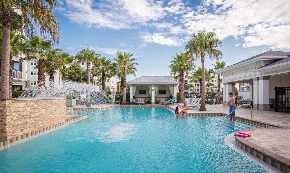 EPIC AT GATEWAY APARTMENTS Updated October 2024 52 Photos & 22