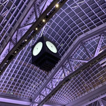 Moynihan Train Hall - Inside - Train Stations Near Me - New York, New York Moynihan Train Hall - Inside - Train Stations Near Me - New York, New York