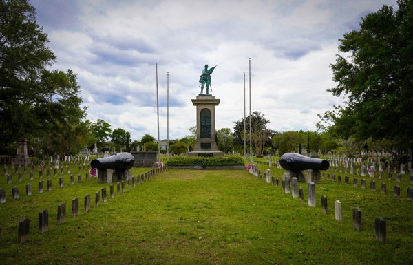 Magnolia Cemetery Trust by null