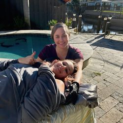 Kel Mel Massage Therapy - Mobile massage therapy--Kel comes to you, so you can relax and enjoy a massage without leaving home.