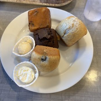 Soup 'n Fresh - Yummy muffins and honey butter - Buffets Near Me - Chino Hills, California Soup 'n Fresh - Yummy muffins and honey butter - Buffets Near Me - Chino Hills, California