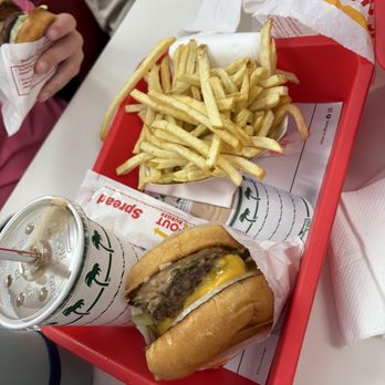 In-N-Out Burger - Burgers Near Me - Orange, California In-N-Out Burger - Burgers Near Me - Orange, California