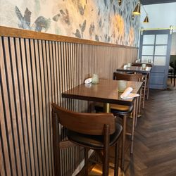 The Granola Bar - Woodbury - Dining room