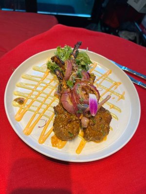 Taj Mahal Flavors of India by null