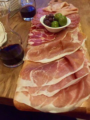 Vinum Trattoria Toscana by null