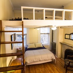 Menno House - A room with a loft