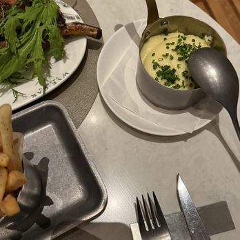 Wye Oak Tavern - Mashed Potatoes - Bars Near Me - Frederick, Maryland Wye Oak Tavern - Mashed Potatoes - Bars Near Me - Frederick, Maryland