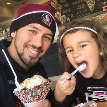 Cold Stone Creamery - Ice Cream & Frozen Yogurt Near Me - Valrico, Florida Cold Stone Creamery - Ice Cream & Frozen Yogurt Near Me - Valrico, Florida