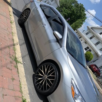Family Tire - Toyota Camry 2017 - Tires Near Me - Camden, New Jersey Family Tire - Toyota Camry 2017 - Tires Near Me - Camden, New Jersey