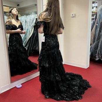 SOUTHERN BELLE ROSE - Updated May 2026 - 24 Photos & 27 Reviews - 99 White  Bridge Pike, Nashville, Tennessee - Sewing & Alterations - Phone Number -  Yelp