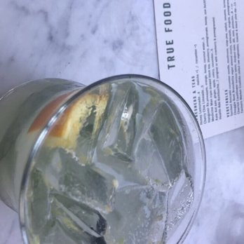 True Food Kitchen - Citrus Skinny Margarita - add a dash of spicy - Vegetarian Near Me - Pasadena, California True Food Kitchen - Citrus Skinny Margarita - add a dash of spicy - Vegetarian Near Me - Pasadena, California