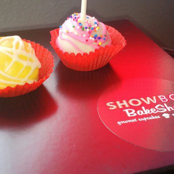 Showboy BakeShop - Banana & Birthday Cake Cake Pops - Bakeries Near Me - Henderson, Nevada