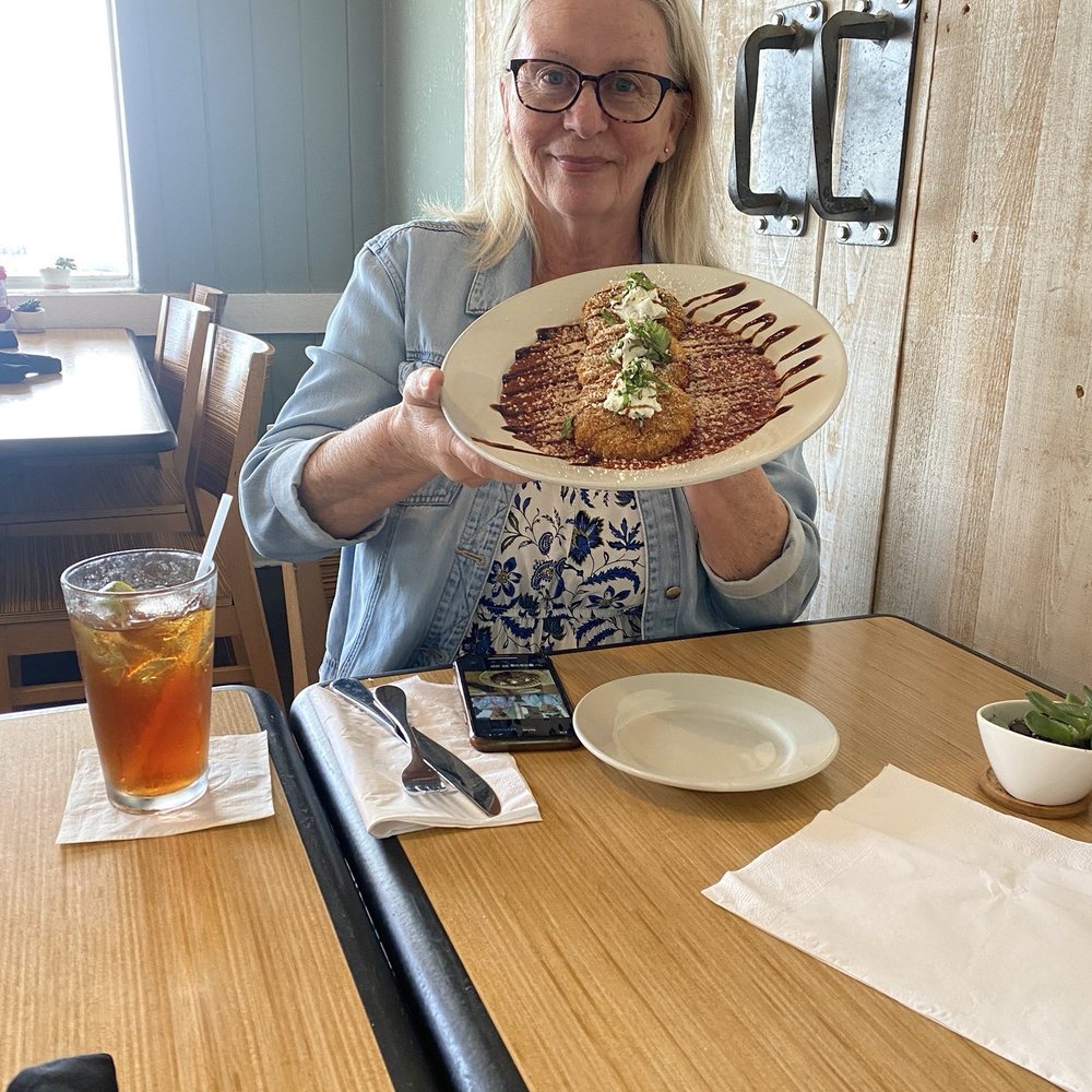 Flagler Fish Company - Seafood Near Me - Flagler Beach, Florida