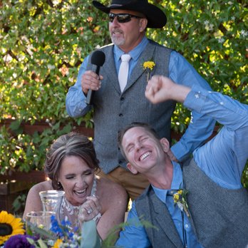 Rustically Romantic photography by Darby Johnson - Epically funny speech - Event Photography Near Me Rustically Romantic photography by Darby Johnson - Epically funny speech - Event Photography Near Me