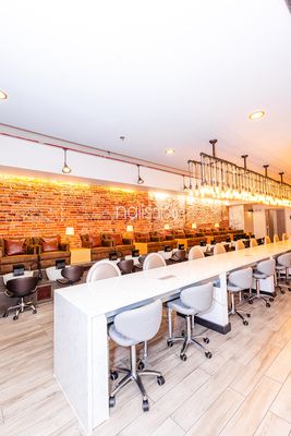 nailsaloon (Logan Circle) by null