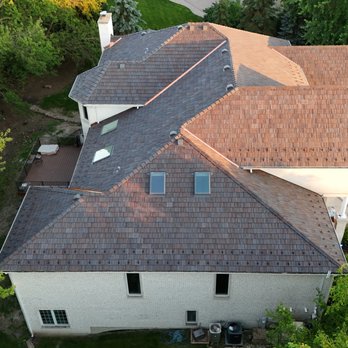 Shake Guys - Brava Aged Cedar Synthetic Shake - Roofing Near Me - Lake Zurich, Illinois Shake Guys - Brava Aged Cedar Synthetic Shake - Roofing Near Me - Lake Zurich, Illinois
