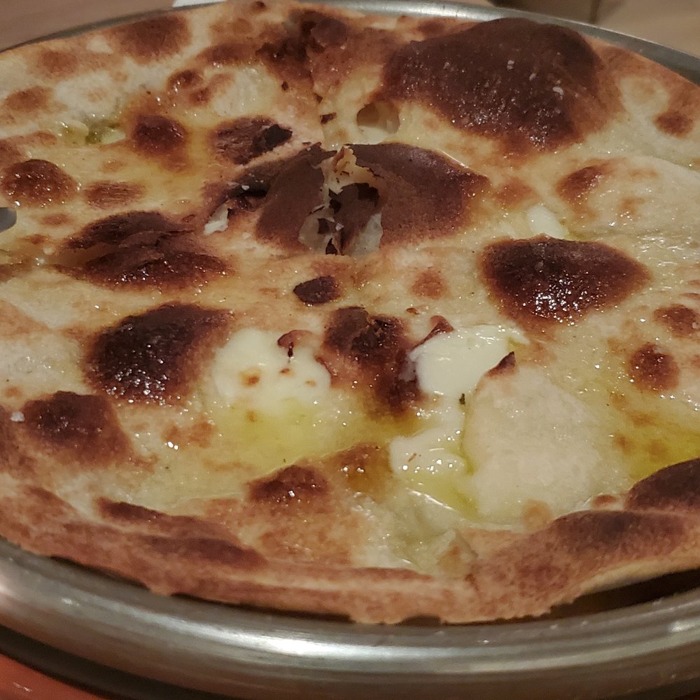 Osteria Giulia - Focaccia - Italian Near Me - Toronto, Ontario Osteria Giulia - Focaccia - Italian Near Me - Toronto, Ontario