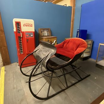 King Richard's Antique Center - Antiques Near Me - Whittier, California
