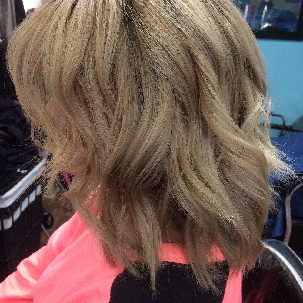 Dave's Hair Loft - Another view :)! - Hair Salons Near Me - Long Beach, California