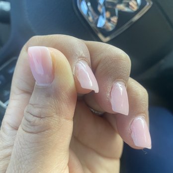 Castaic Nails - This is side view of 3 nails all look horrible and this is 10 seconds after I left nail shop and got into my car. - Nail Salons Near Me - Castaic, California