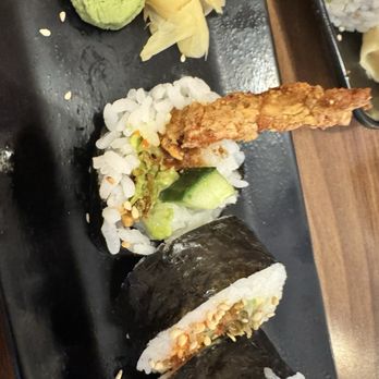 Oishii - Sushi Bars Near Me - Houston, Texas