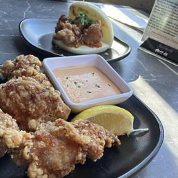 Appetizers : Spicy Chicken Bun and chicken karaage