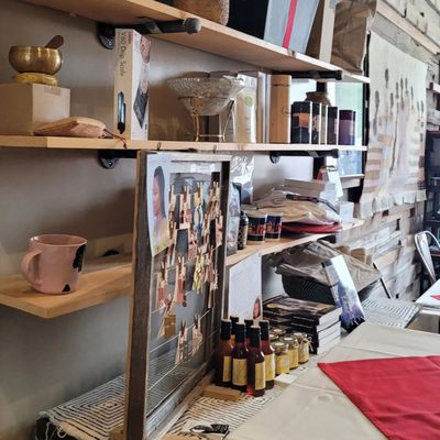 TeaLee's Teahouse & Bookstore by null