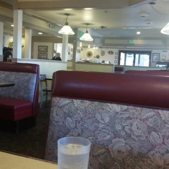 The Beez Cafe - Breakfast & Brunch Near Me - Roy, Utah