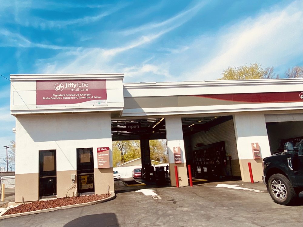 JIFFY LUBE Updated September 2024 11 Photos & 36 Reviews 1331 E