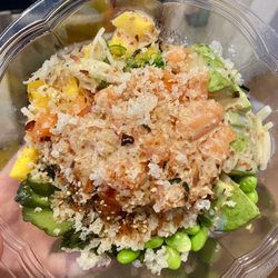 Tengda Asian Bistro - The salmon poke bowl of my dreams!
