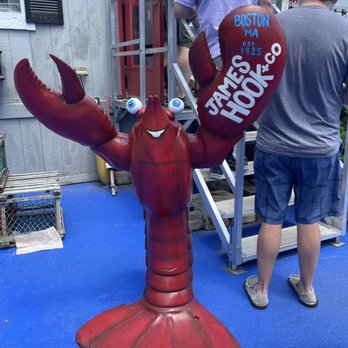 James Hook & Co - Cute lobster - Seafood Near Me - Boston, Massachusetts