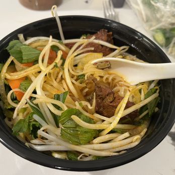Pho Golden Cow 2 - Beef noodle stew (no. 32 on the menu) - Vietnamese Near Me - Springfield, Virginia Pho Golden Cow 2 - Beef noodle stew (no. 32 on the menu) - Vietnamese Near Me - Springfield, Virginia