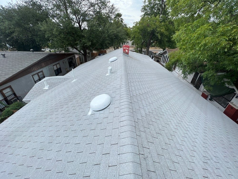 Slide of Texan Roofing Pro