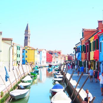 Isola di Burano - Landmarks & Historical Buildings Near Me - Venezia, VE Isola di Burano - Landmarks & Historical Buildings Near Me - Venezia, VE
