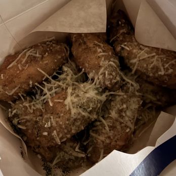 Love Baked Wings - Garlic parm - Chicken Wings Near Me - Pasadena, California Love Baked Wings - Garlic parm - Chicken Wings Near Me - Pasadena, California