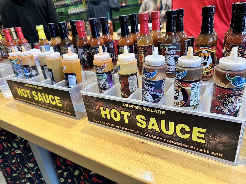 PEPPER PALACE Updated September 2024 14 Photos 609 Decatur St