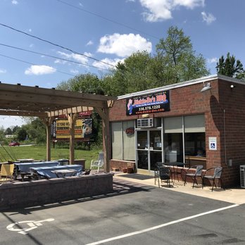 Dickie-Do's Bbq - Barbeque Near Me - Haw River, North Carolina