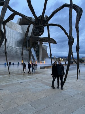 Guggenheim Museum Bilbao by null